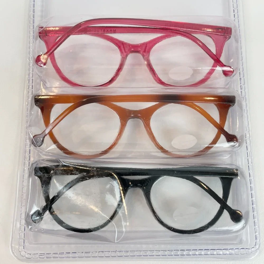 MaxStudio.com +2.50 Reading Glasses Black Honey Berry